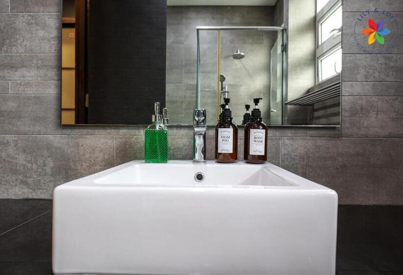 Standard Tent, Private Studio In Bungalow By Lilyandloft