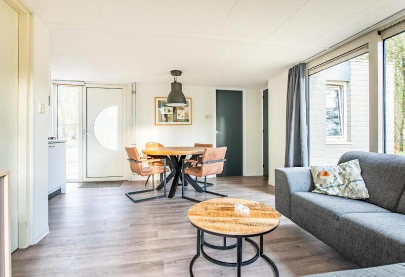 بنجلو عائلى, Summio Parc De Berkenhorst