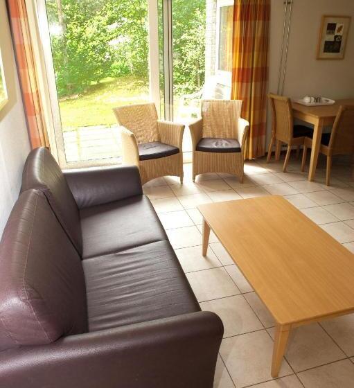 بنجلو قياسى, Summio Parc De Berkenhorst