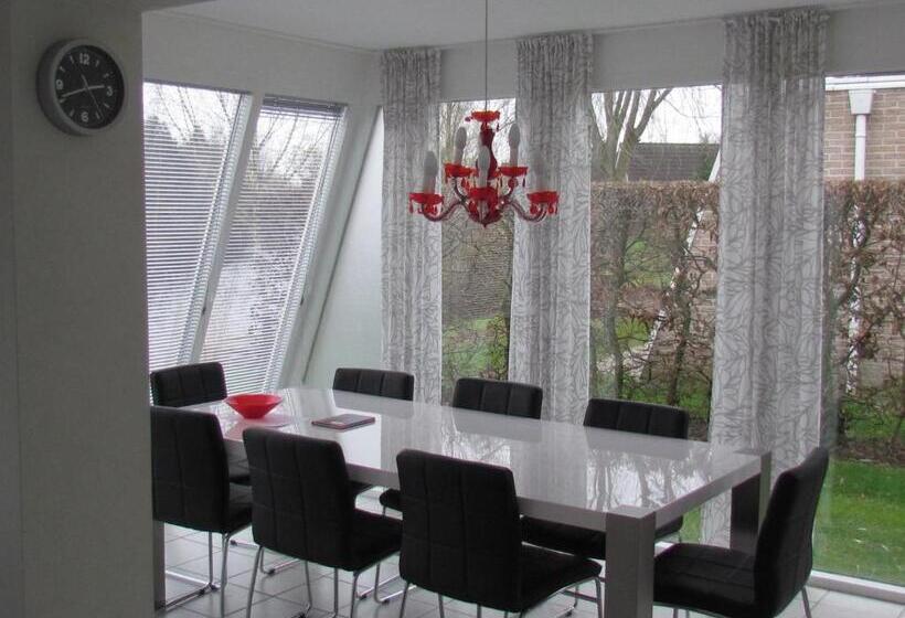 Дом 1 Спальня, Summio Vakantiepark Emslandermeer