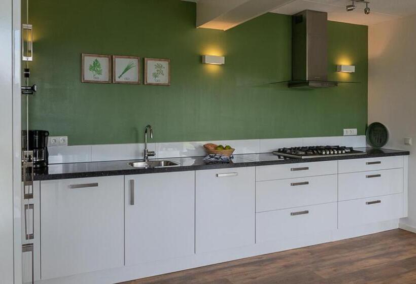 Вилла Superior 1 Спальня, Summio Vakantiepark Emslandermeer