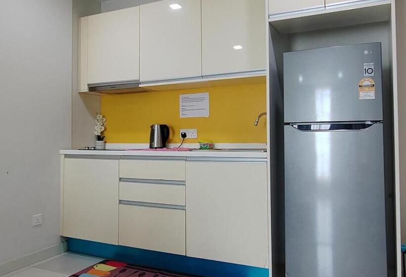 סוויטה, Sky Homestay