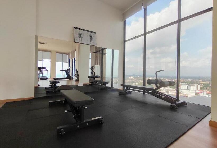 1 Bedroom Apartment with Balcony, Mykeythe Quartz A 06 03a Melaka City