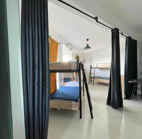 Кровать в Общей Комнате, Im Santai Lodge