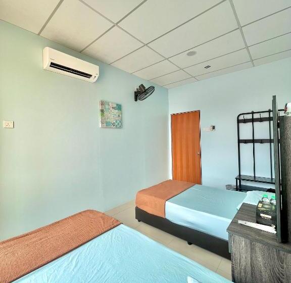 חדר סטנדרט, Najzara