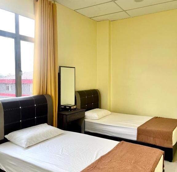 חדר סטנדרט, Najzara