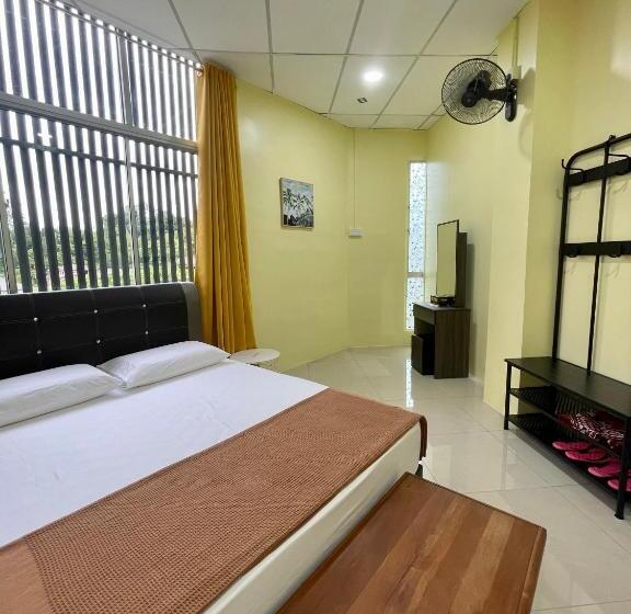 חדר דלוקס, Najzara