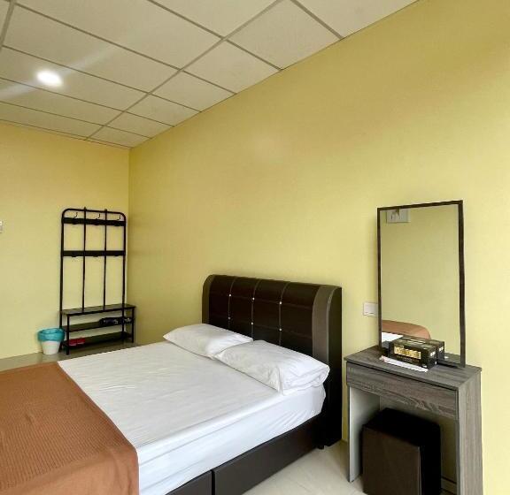 חדר סטנדרט, Najzara