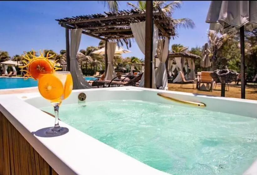 デラックスの４人部屋, Dom Pedro Laguna Beach Resort & Golf
