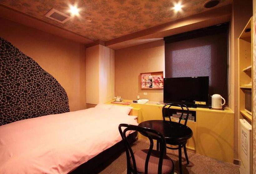 Chambre Standard, レストロヴェスト