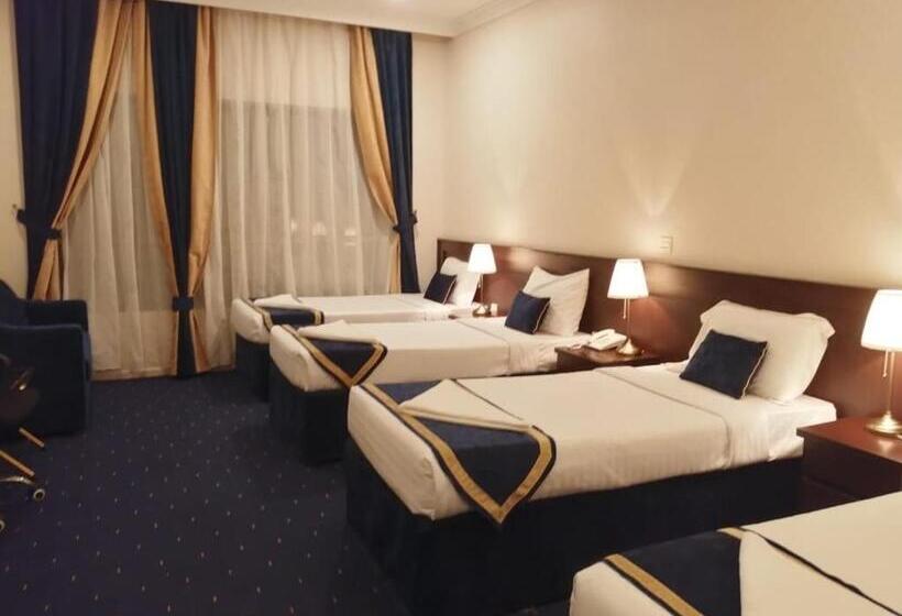 اتاق استاندارد چهار تخته, Emaar Forum
