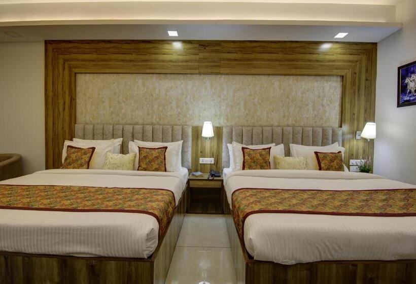 Suite Familiar, Park Tree Igi Airport By Unit Of Prithvi Palace