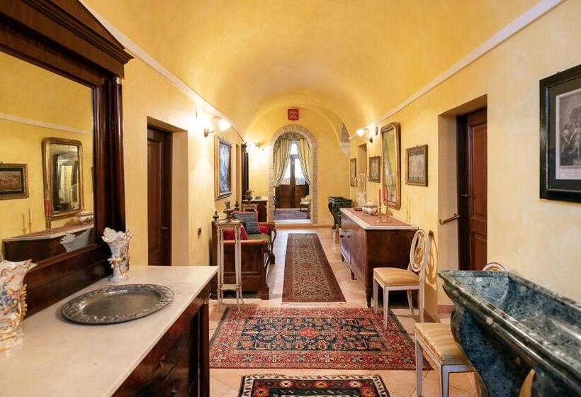 غرفة ديلوكس, Degli Alessandri Palace