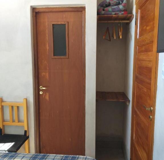 غرفة أساسية, Hospedaje Fortaleza Indigena