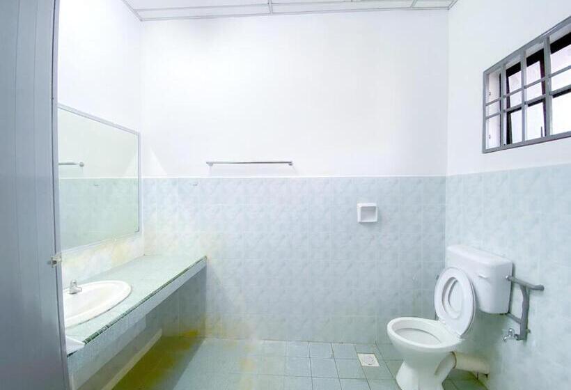 발코니 디럭스 룸, Venice Guest Hostel Bilik Sahaja