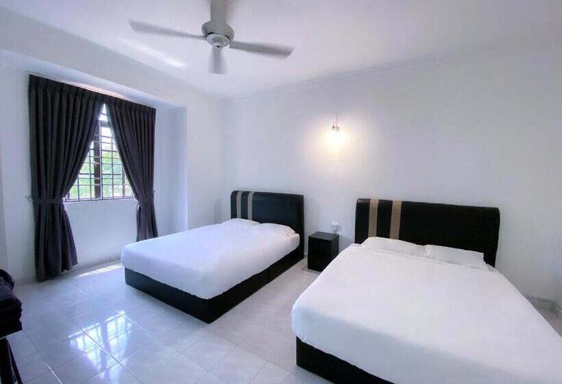 발코니 디럭스 룸, Venice Guest Hostel Bilik Sahaja