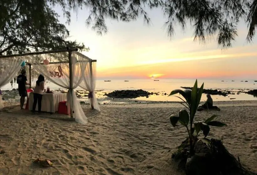 اتاق استاندارد با تخت بزرگ, Dumba Bay Tioman