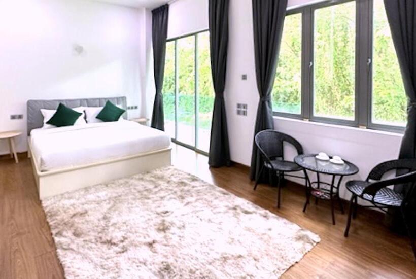 חדר סטנדרט עם מיטת קינג, Teluk Cempedak Seventh Haven