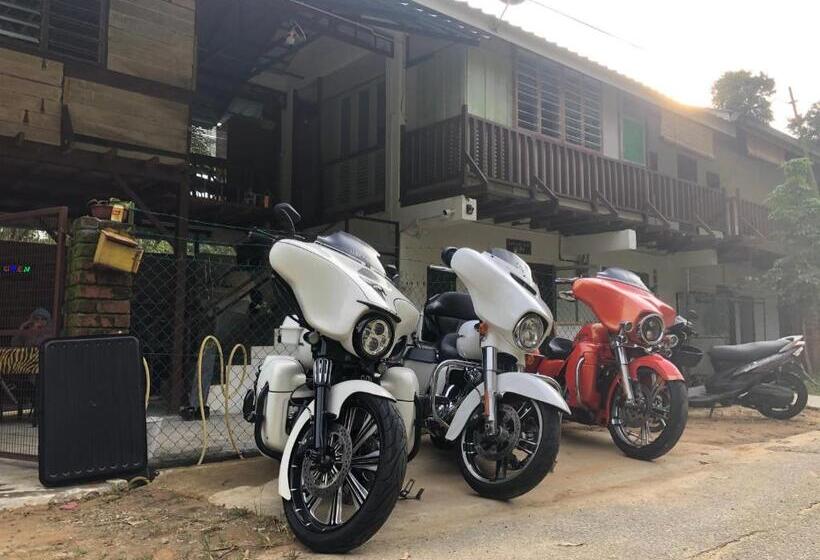 חדר סטנדרט עם מרפסת, Mydusun Chalet, Taiping, Perak, Malaysia