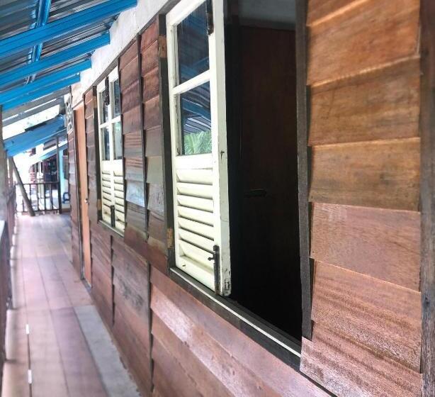 חדר סטנדרט עם מרפסת, Mydusun Chalet, Taiping, Perak, Malaysia