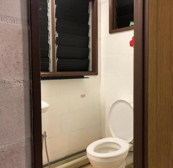 חדר משפחתי, Mydusun Chalet, Taiping, Perak, Malaysia