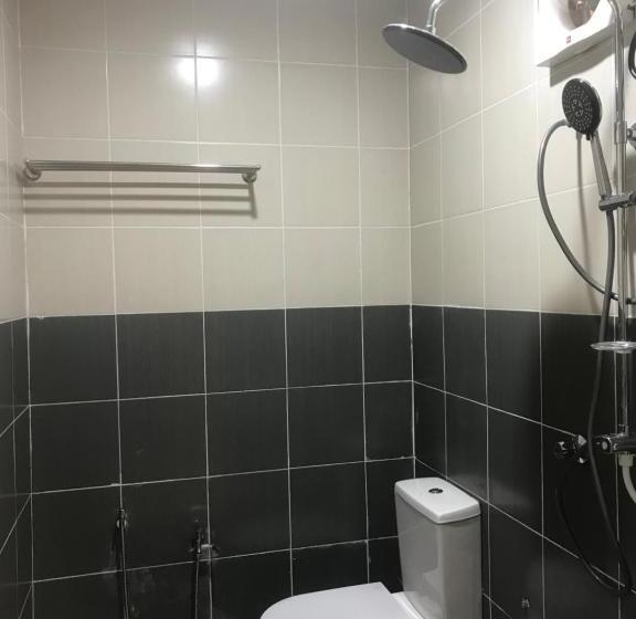 标准平房, Perhentian Chomel Chalet