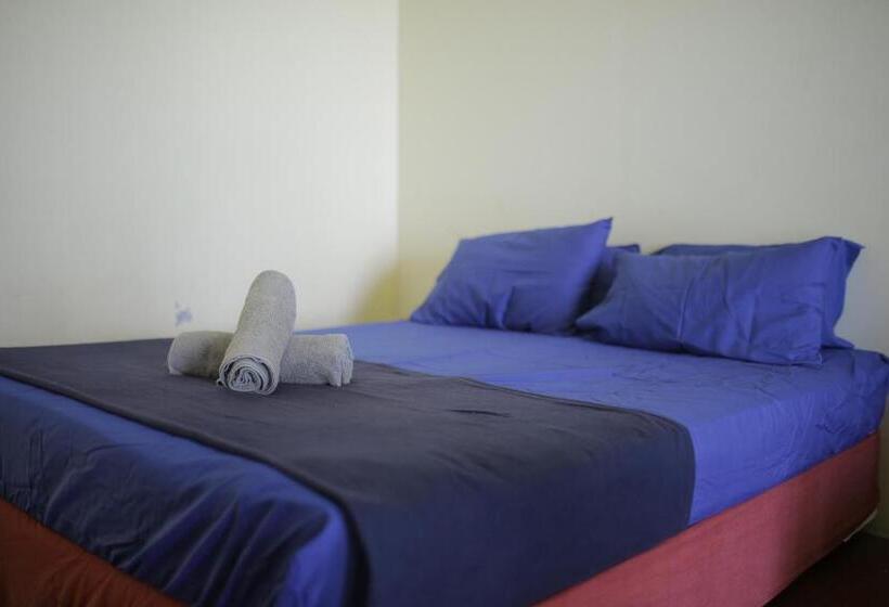 اتاق لوکس با بالکن و چشم‌انداز دریا, D Rock Garden Resort