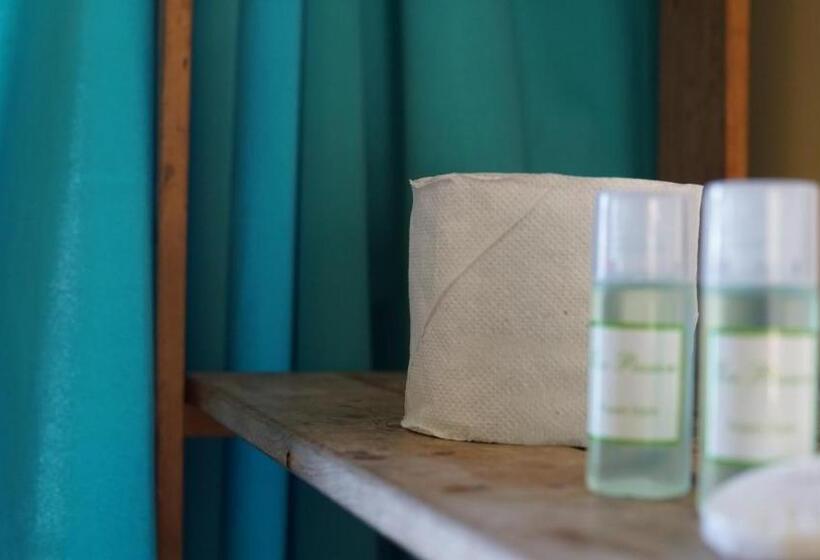 חדר סטנדרט נוף לים עם מרפסת, D Rock Garden Resort