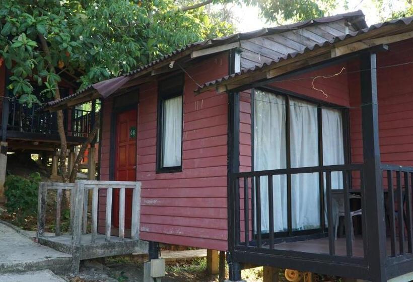 اتاق استاندارد با سرویس بهداشتی مشترک, D Rock Garden Resort