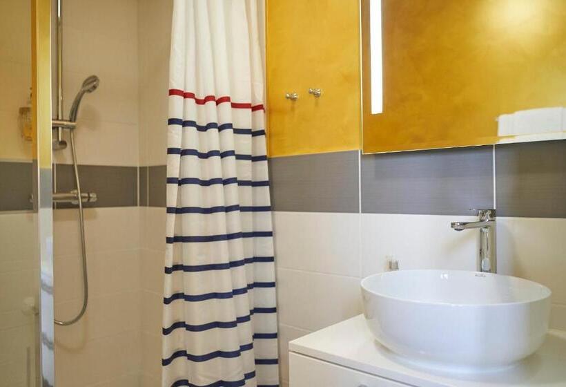 Номер Стандарт, Les Contes De Bruyeres