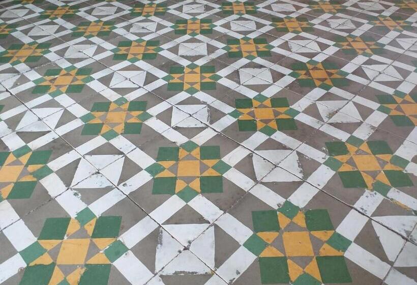 Номер Basic, Peking