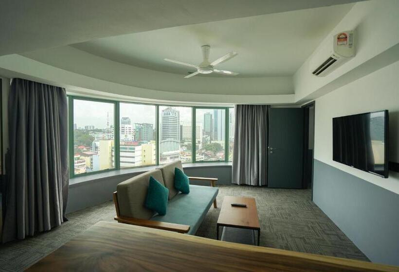 סוויטה משפחתית, Z