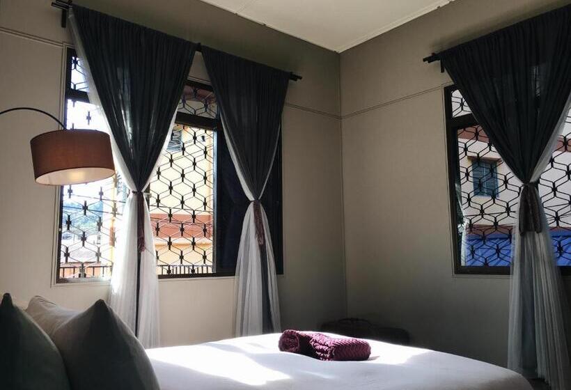 Люкс, Wogoxette Upstairs, A Private Kampung Stay In Cameron Highlands