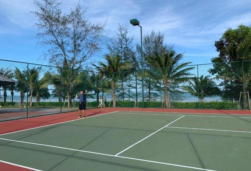 דירת חדר בקומת קרקע, Timur Bay Groundfloor Pool & Seaview