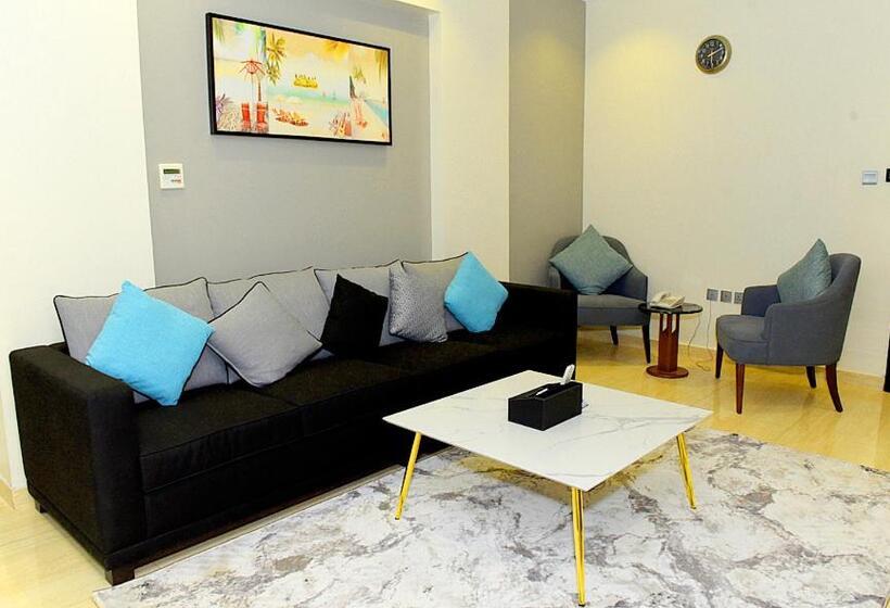 סוויטת 2 חדרי שינה, Art Suite