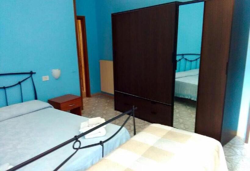 Номер Стандарт Трехместный, Villa Lembo