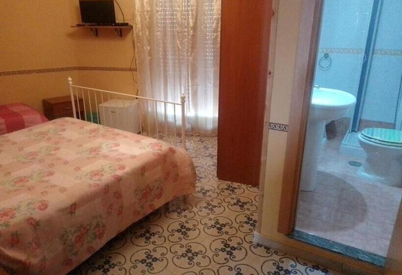 Трехместный Номер Классика, Villa Lembo