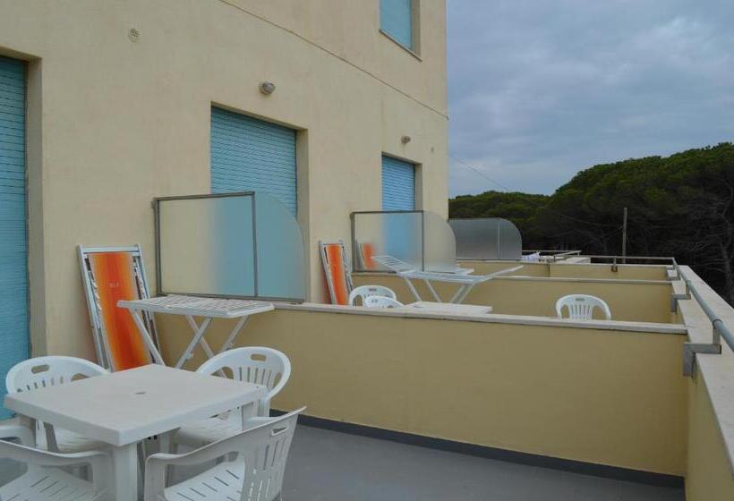 اتاق استاندارد با بالکن, Belmare