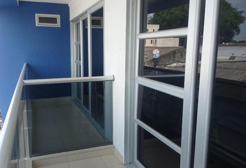 スタンダードルーム, Damys