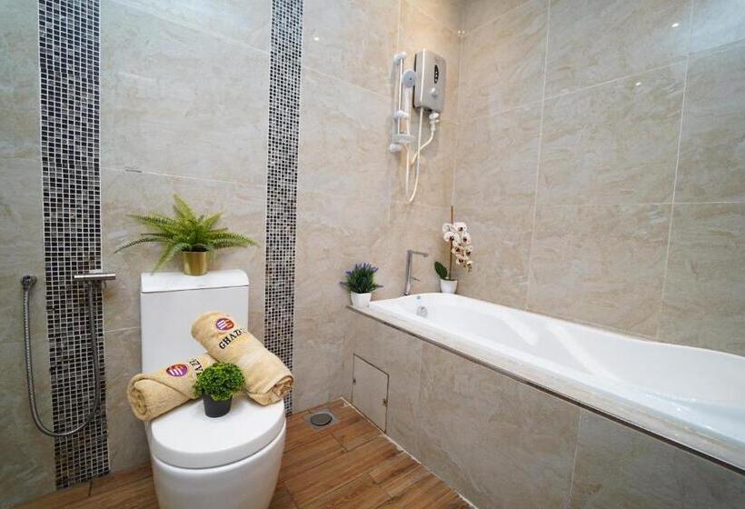 Quarto Deluxe, Ghazrin S Classic