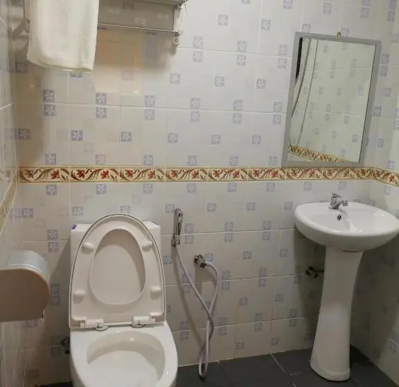 Standard-huone, Zuhra