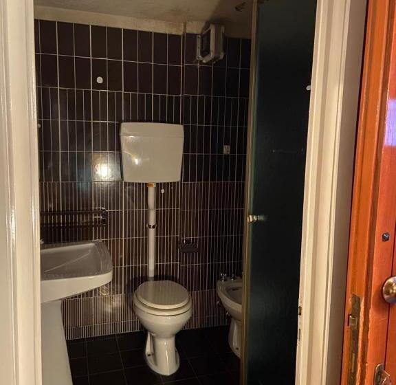 استودیوی استاندارد, Maison De Vacances Rododendro