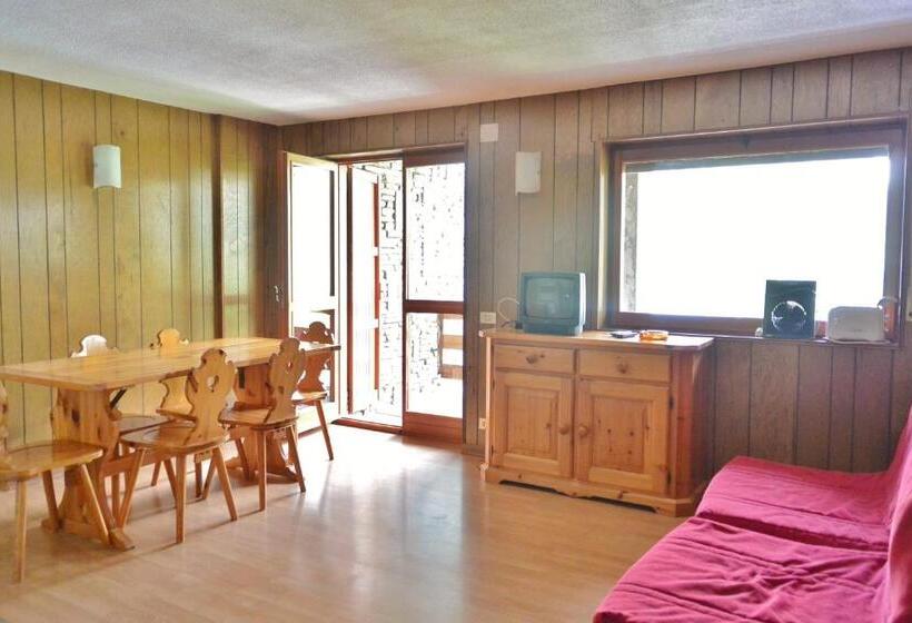 استودیوی استاندارد, Maison De Vacances Rododendro