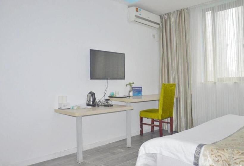 Номер Стандарт, Qiannuo Youth Hostel