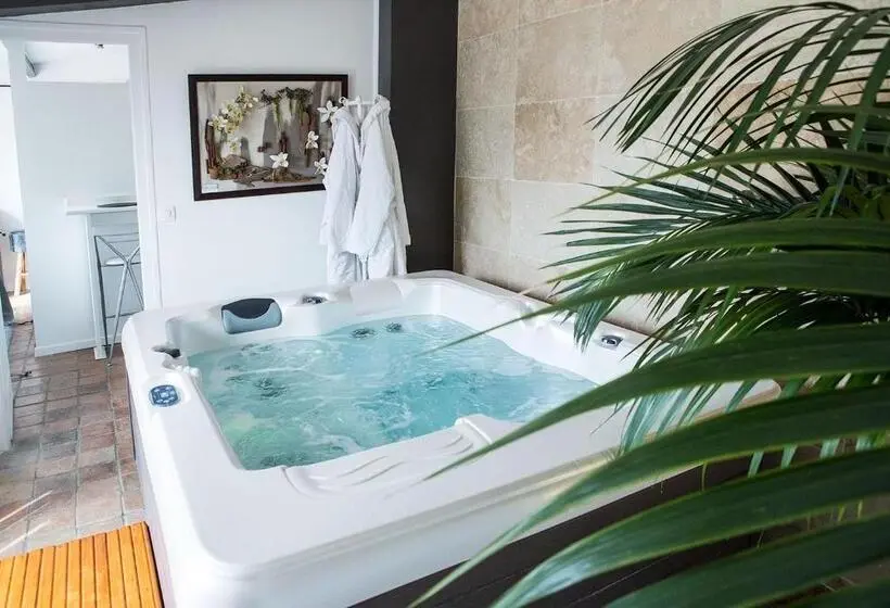 ガーデンビューのスタンダードバンガロー, Maison D Hôtes Lagatine