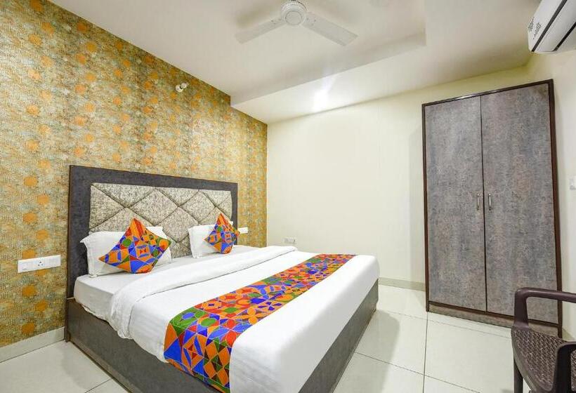 اتاق لوکس, Fabhotel Green Valley