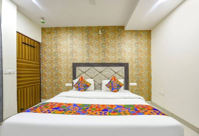 اتاق لوکس, Fabhotel Green Valley