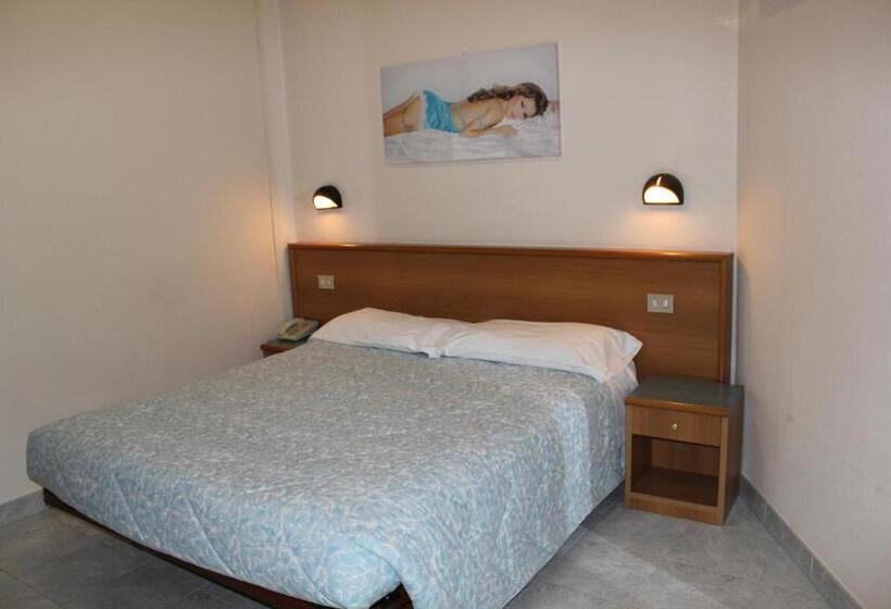 스탠다드 룸, Albergo Napoleone