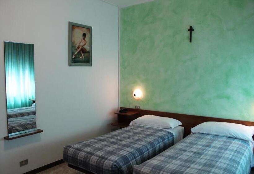 스탠다드 싱글 룸, Albergo Napoleone