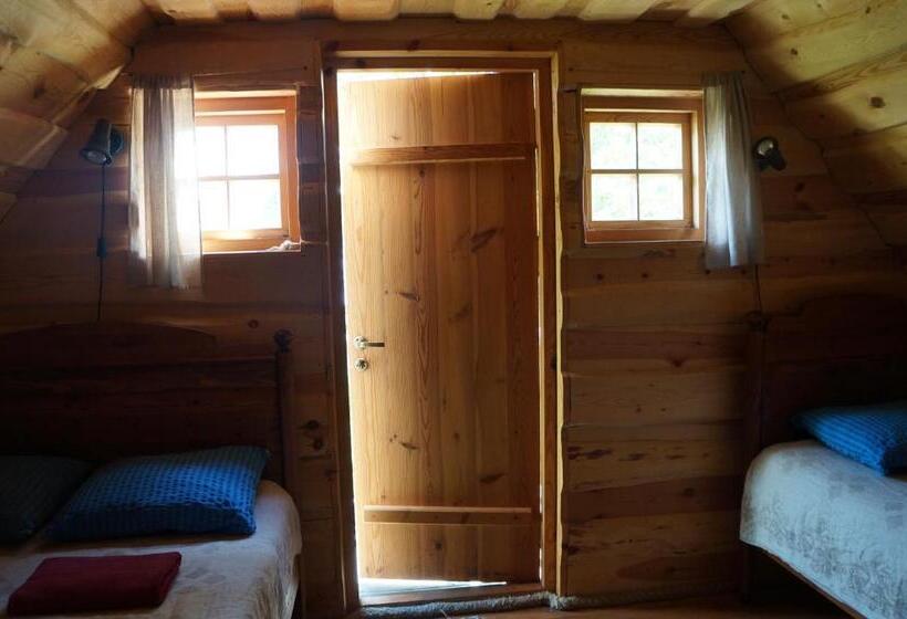 اتاق استاندارد با سرویس بهداشتی مشترک, Anni Tourism Farm